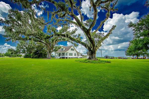 1.79 Acres of Land with Home for Sale in Raceland, Louisiana