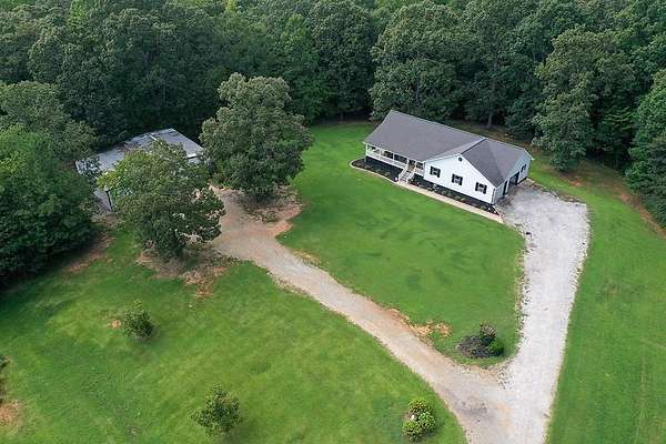 5.77 Acres of Residential Land with Home for Sale in Due West, South Carolina