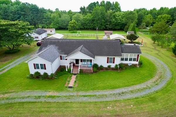 1.69 Acres of Residential Land with Home for Sale in Melfa, Virginia