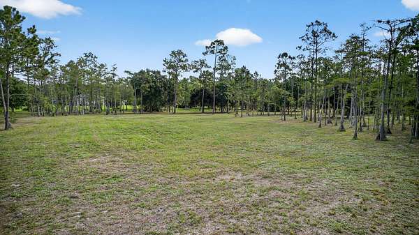 5 Acres of Residential Land for Sale in Loxahatchee Groves, Florida