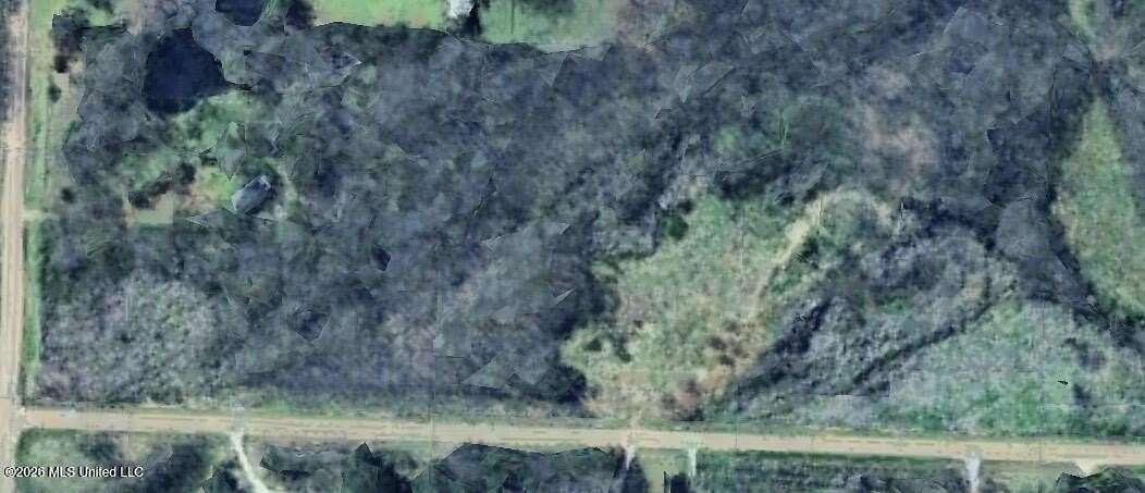 3 Acres of Residential Land for Sale in Lake Cormorant, Mississippi