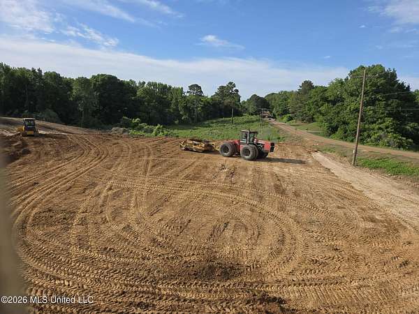 3 Acres of Residential Land for Sale in Lake Cormorant, Mississippi
