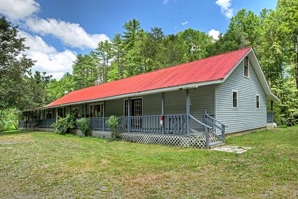 7.37 Acres of Residential Land with Home for Sale in Epworth, Georgia