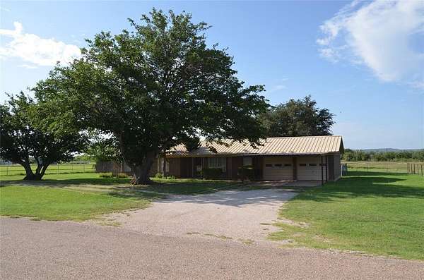 4.63 Acres of Residential Land with Home for Sale in Abilene, Texas