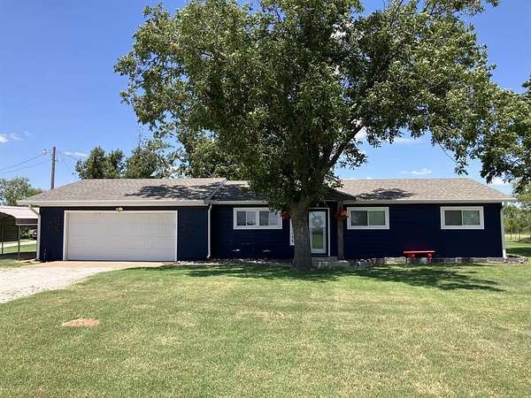 2 Acres of Residential Land with Home for Sale in Seymour, Texas