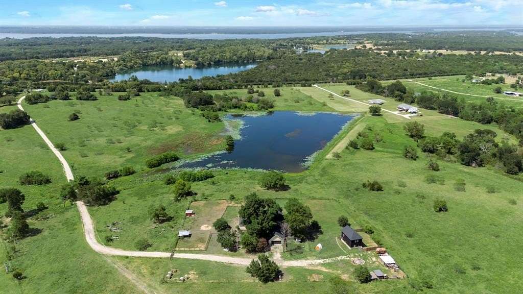 2 Acres of Residential Land with Home for Sale in Terrell, Texas