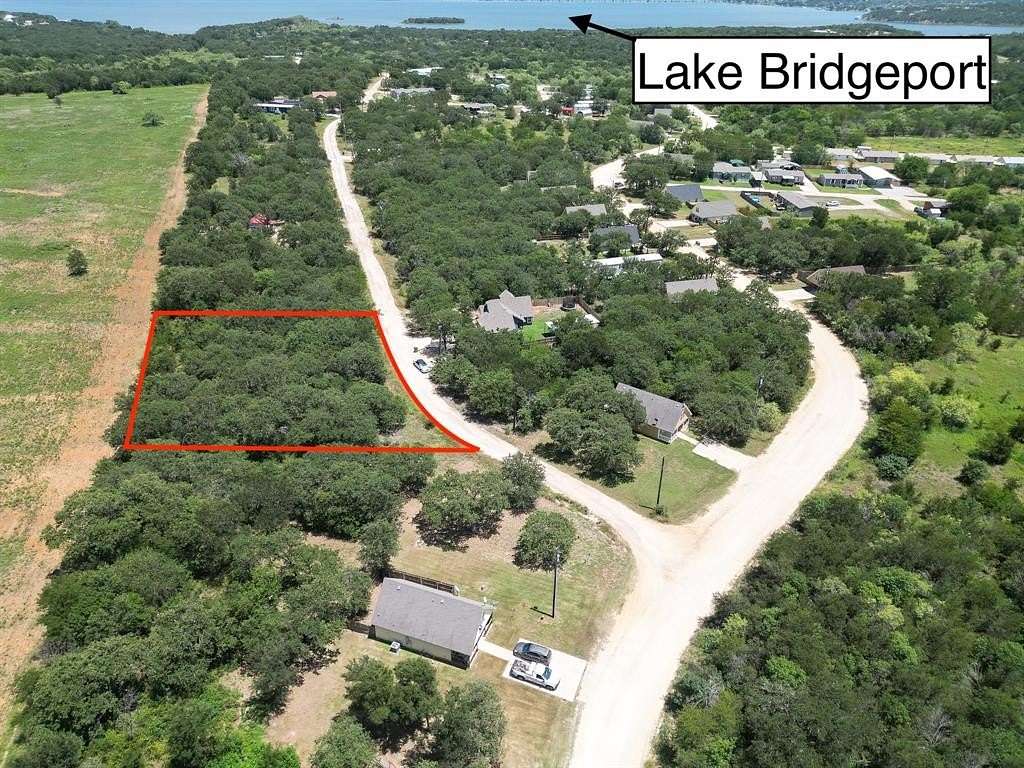 0.86 Acres of Residential Land for Sale in Bridgeport, Texas