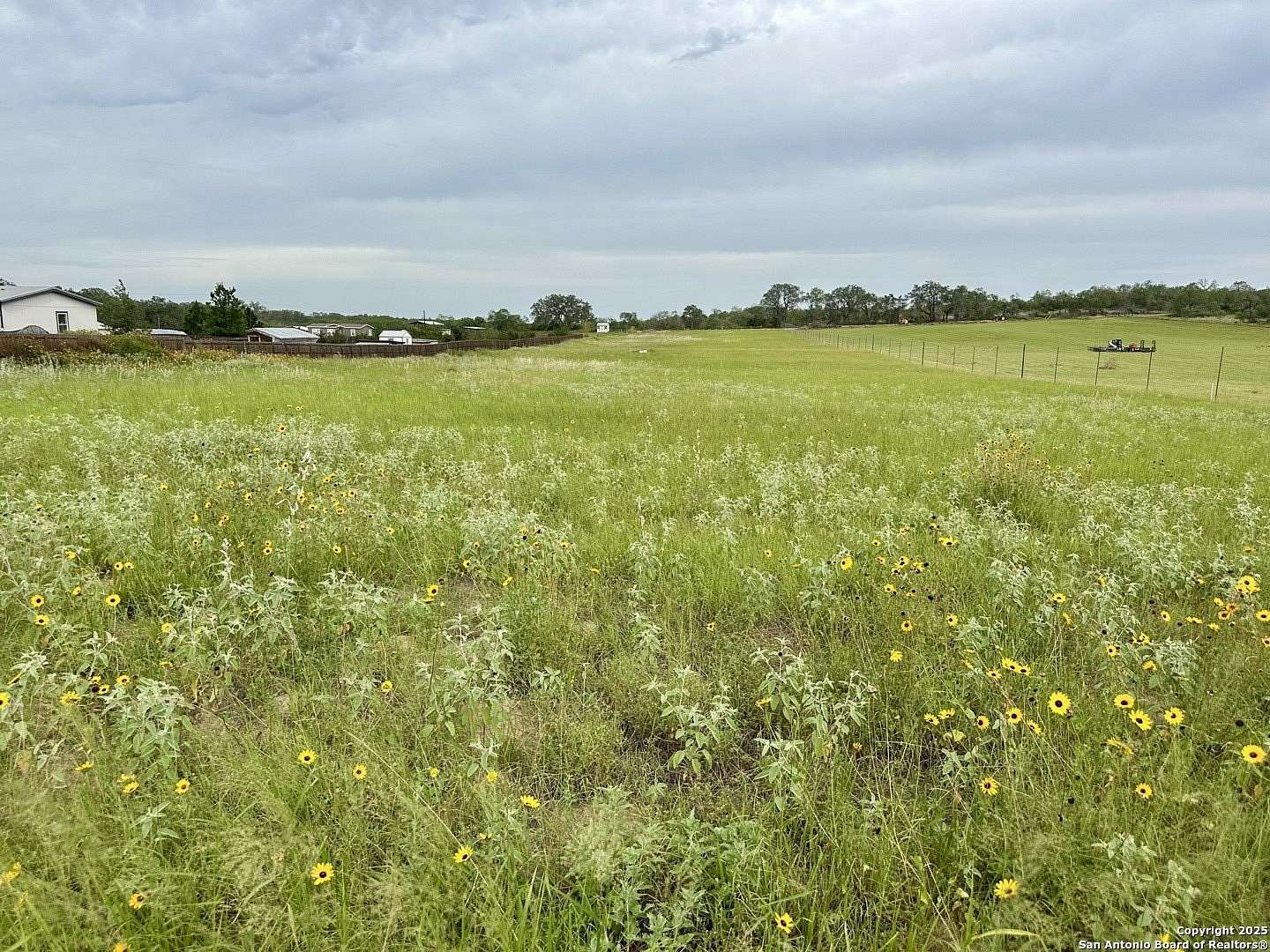 4 Acres of Improved Residential Land for Sale in Poteet, Texas