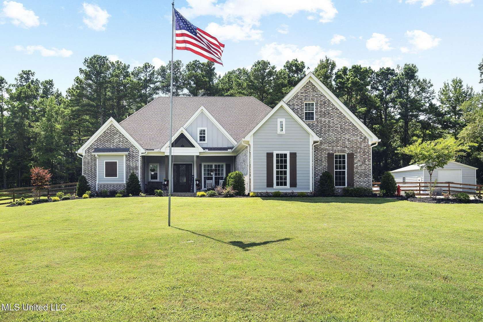 5 Acres of Residential Land with Home for Sale in Olive Branch, Mississippi