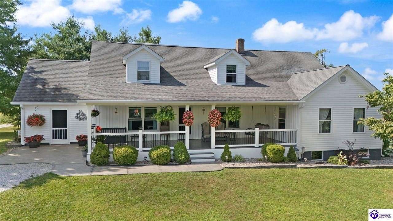 6 Acres of Land with Home for Sale in Munfordville, Kentucky