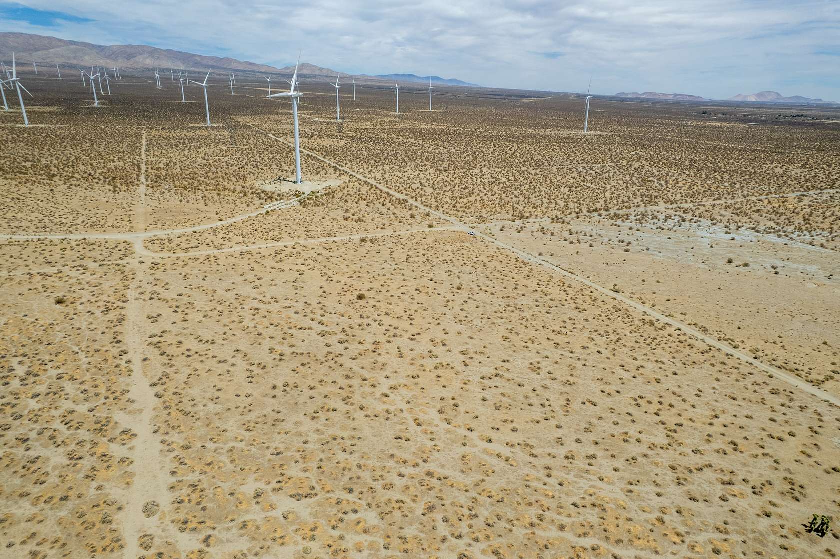 7.5 Acres of Residential Land for Sale in Rosamond, California