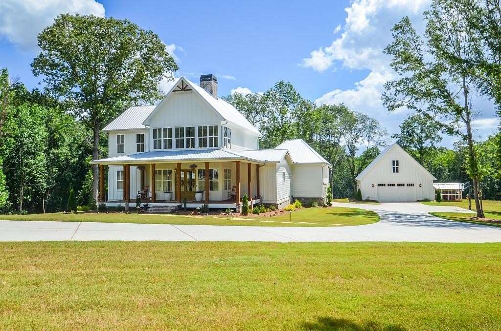 10 Acres of Land with Home for Sale in Jefferson, Georgia