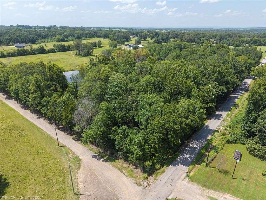 5 Acres of Land for Sale in Lavaca, Arkansas