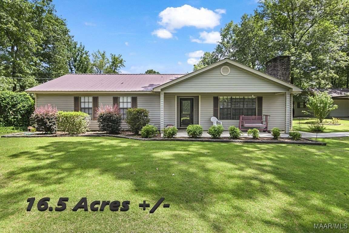 16.5 Acres of Land with Home for Sale in Tallassee, Alabama