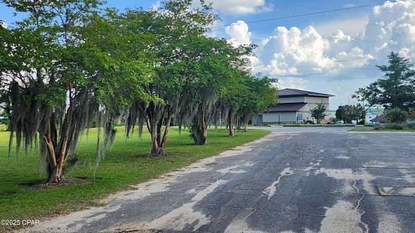 1.2 Acres of Residential Land for Sale in Alford, Florida