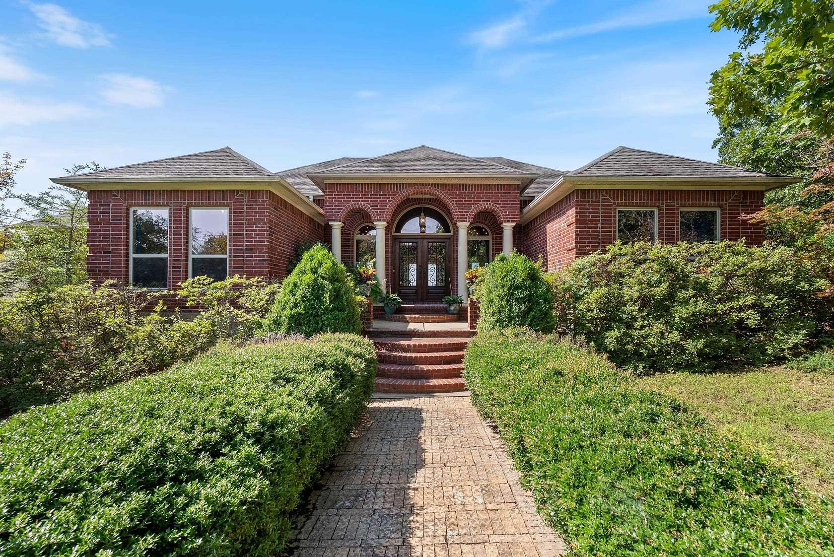 3 Acres of Residential Land with Home for Sale in Mayflower, Arkansas