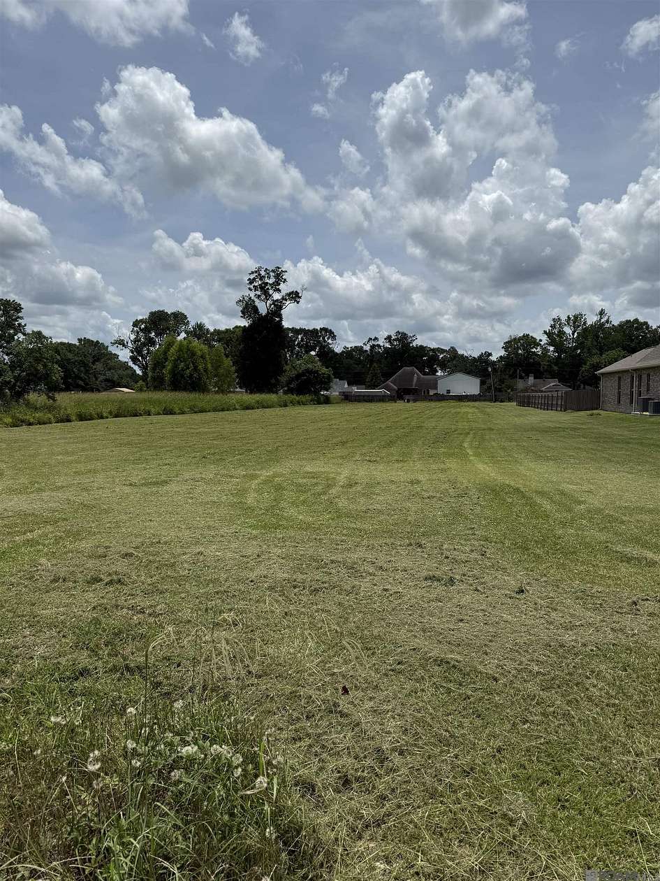 1 Acre of Residential Land for Sale in Prairieville, Louisiana