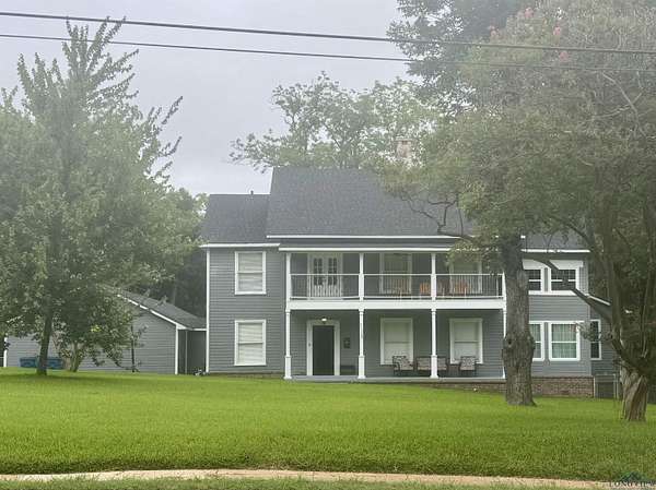 2.1 Acres of Residential Land with Home for Sale in Henderson, Texas