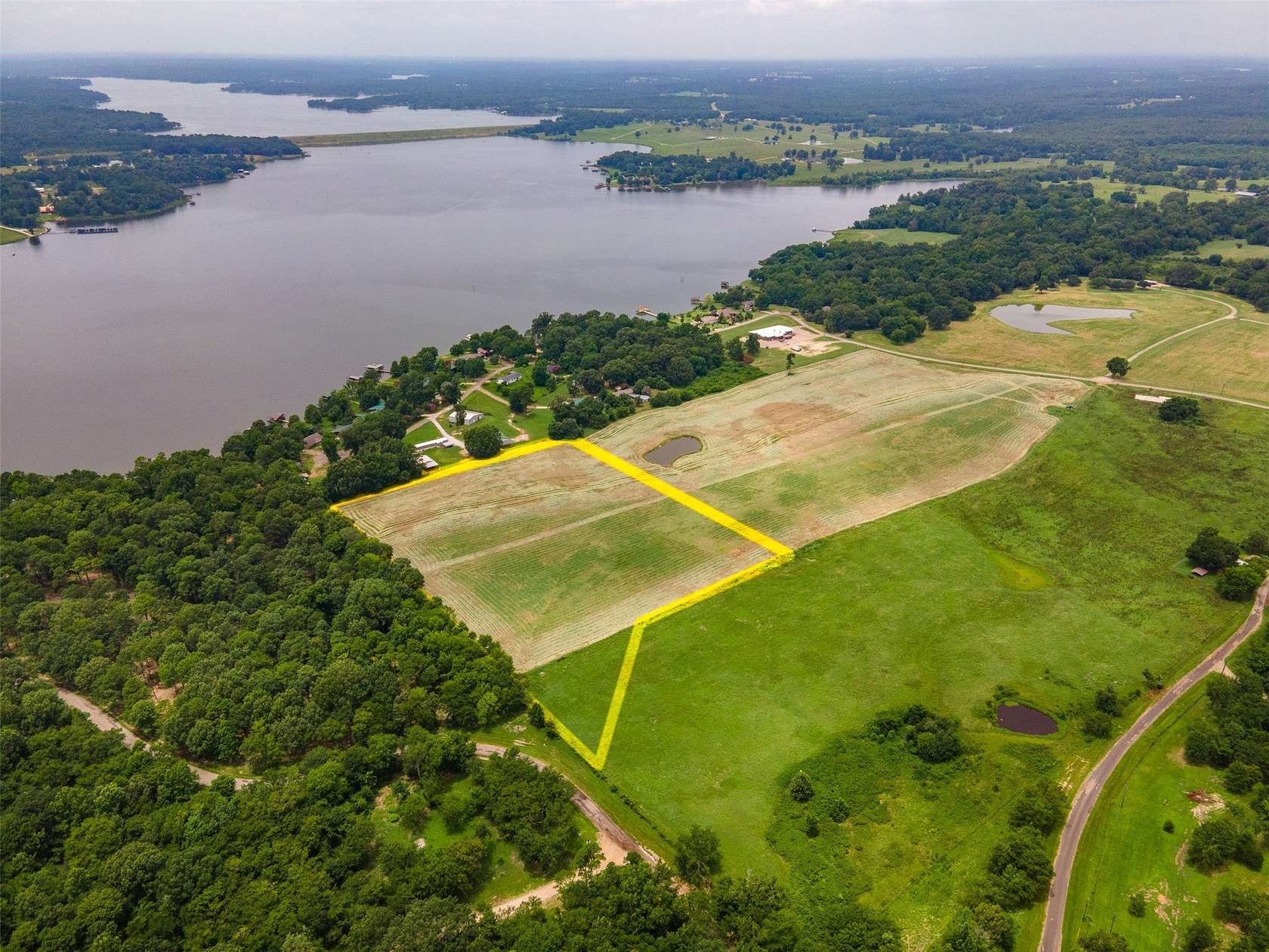 11.7 Acres of Land for Sale in Pittsburg, Texas