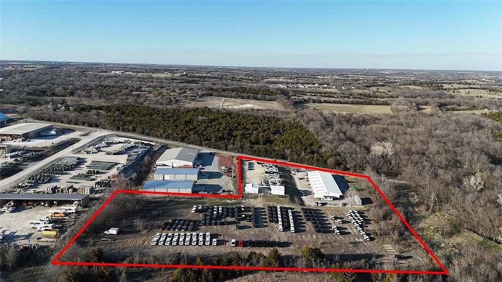 5.72 Acres of Commercial Land for Sale in Van Alstyne, Texas