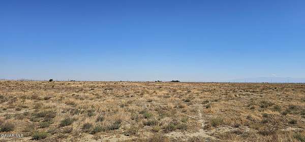 Land for Sale in Rosamond, California