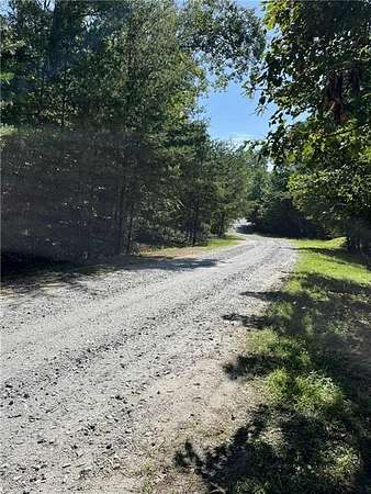 1 Acre of Residential Land for Sale in Dahlonega, Georgia