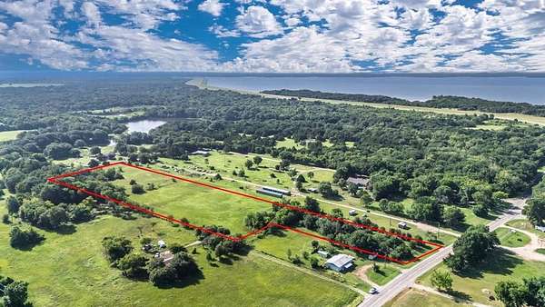 9 Acres of Land for Sale in Cooper, Texas