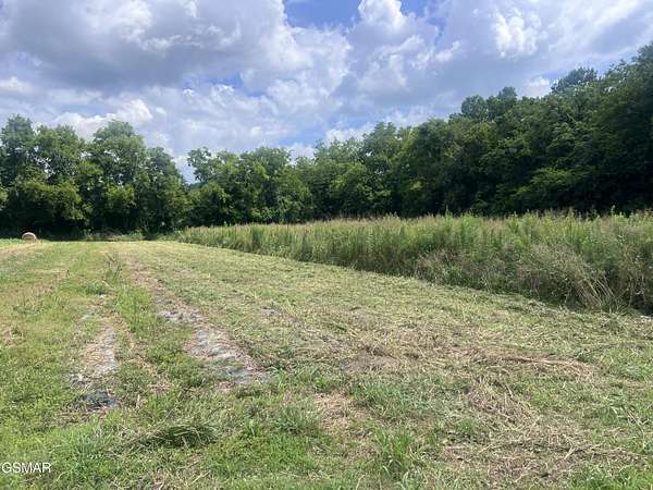 1 Acre of Residential Land for Sale in Newport, Tennessee
