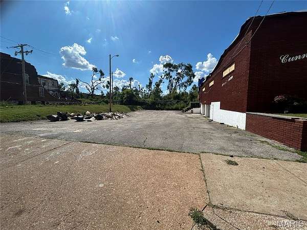 0.08 Acres of Commercial Land for Sale in St. Louis, Missouri