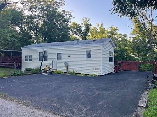 Residential Land for Sale in Seneca, Illinois