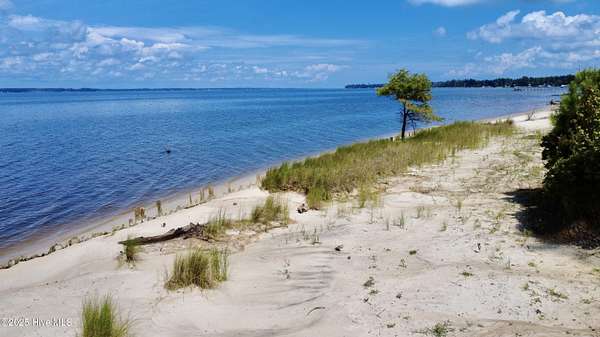 108 Acres of Land for Sale in Blounts Creek, North Carolina