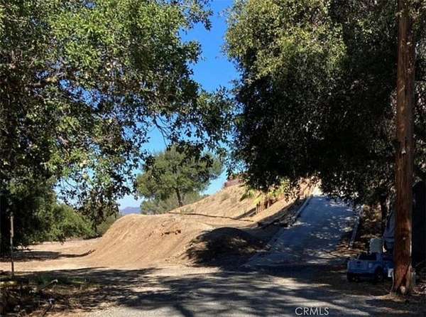 2 Acres of Residential Land for Sale in Tujunga, California