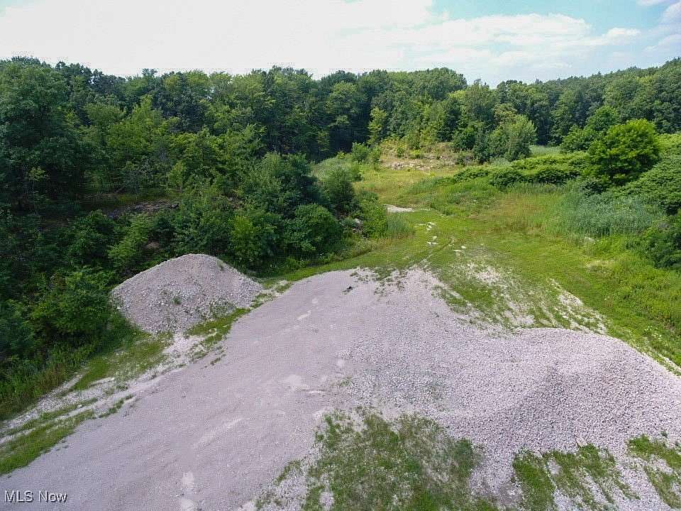 22.1 Acres of Commercial Land for Sale in Youngstown, Ohio