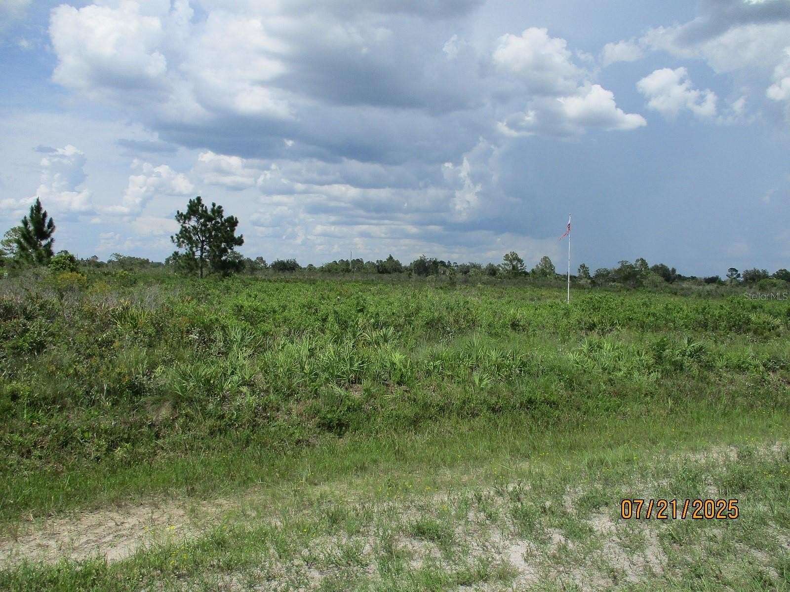 1.25 Acres of Residential Land for Sale in Okeechobee, Florida