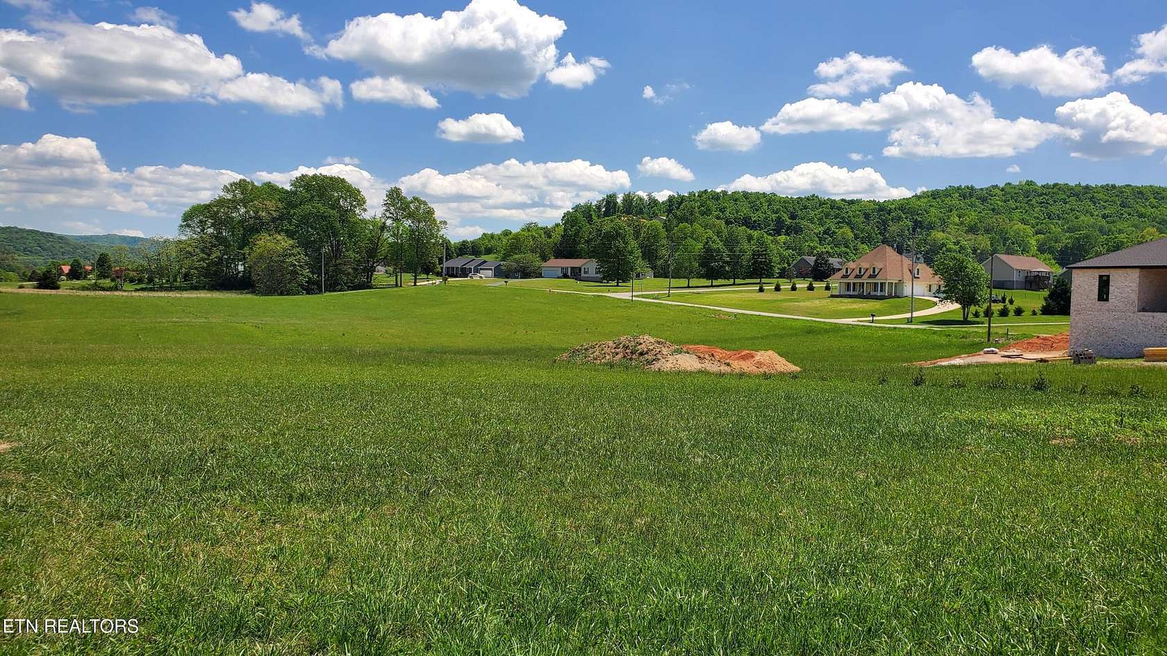 9 Acres of Land for Sale in Rickman, Tennessee