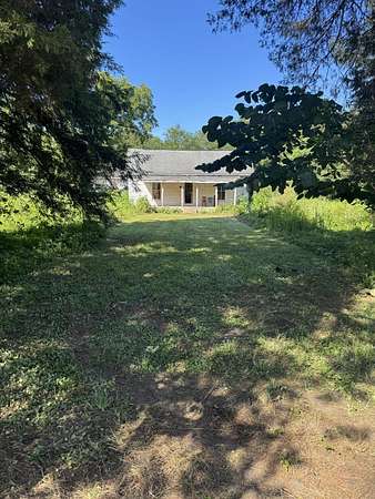 2.43 Acres of Residential Land with Home for Sale in Graysville, Tennessee