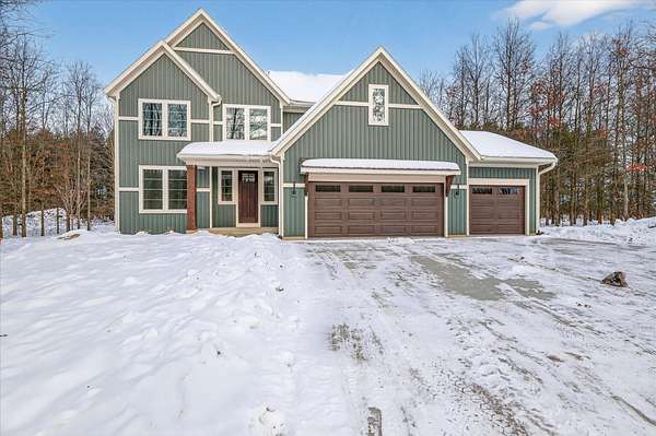 1.88 Acres of Residential Land with Home for Sale in Richland, Michigan