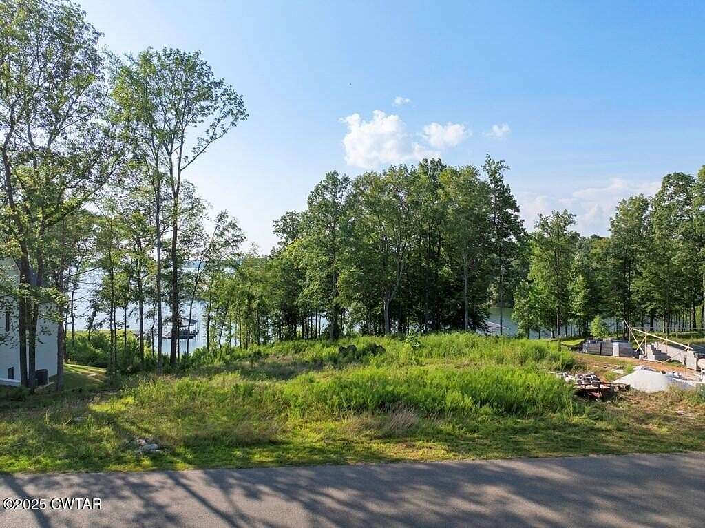 0.98 Acres of Residential Land for Sale in Huntingdon, Tennessee
