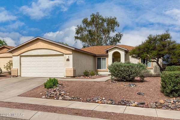 0.17 Acres of Residential Land with Home for Sale in Tucson, Arizona