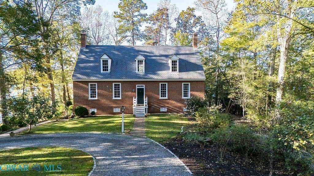 10 Acres of Land with Home for Sale in Lancaster, Virginia