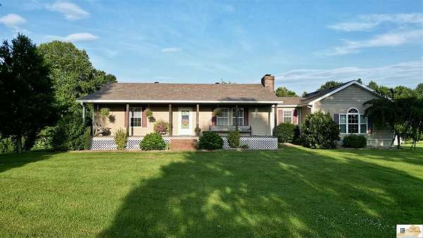 4.35 Acres of Land with Home for Sale in Columbia, Kentucky