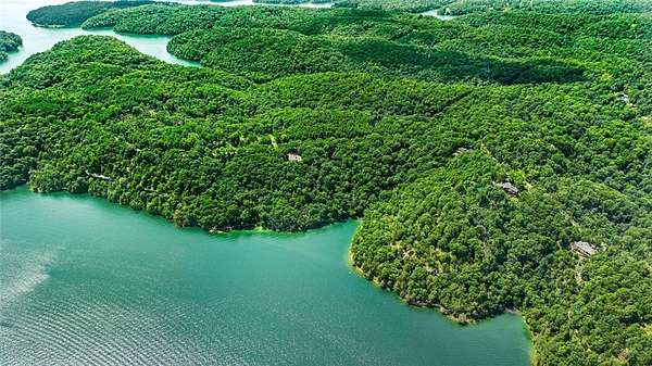 5.28 Acres of Residential Land for Sale in Garfield, Arkansas