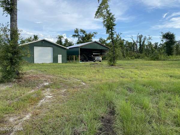 11 Acres of Land for Sale in Youngstown, Florida