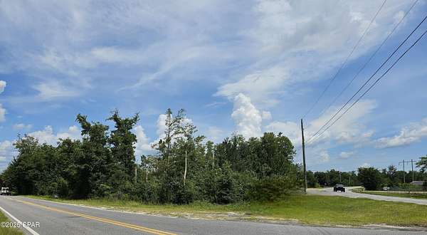 1.67 Acres of Land for Sale in Youngstown, Florida