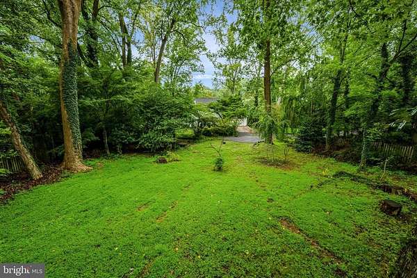 0.67 Acres of Residential Land for Sale in McLean, Virginia