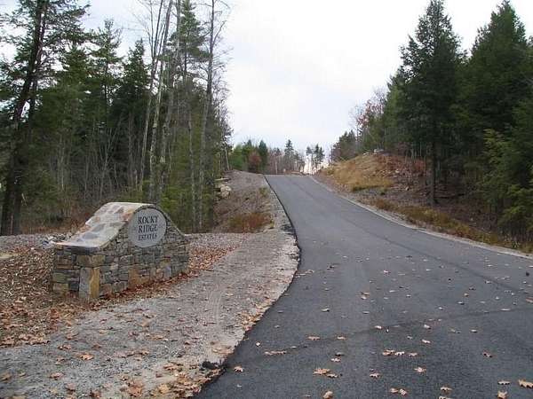 3.63 Acres of Residential Land for Sale in Naples, Maine