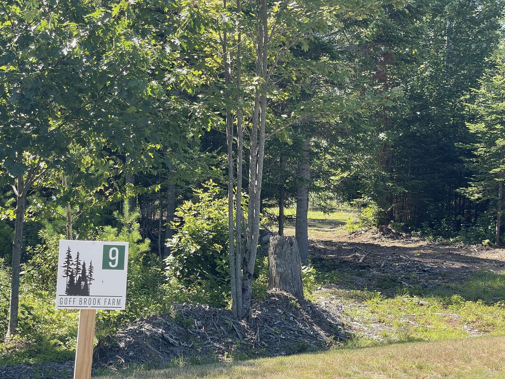 1 Acre of Residential Land for Sale in Arundel, Maine