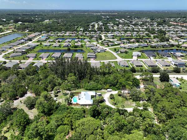 1 Acre of Residential Land for - Vero Beach Fl 145327706