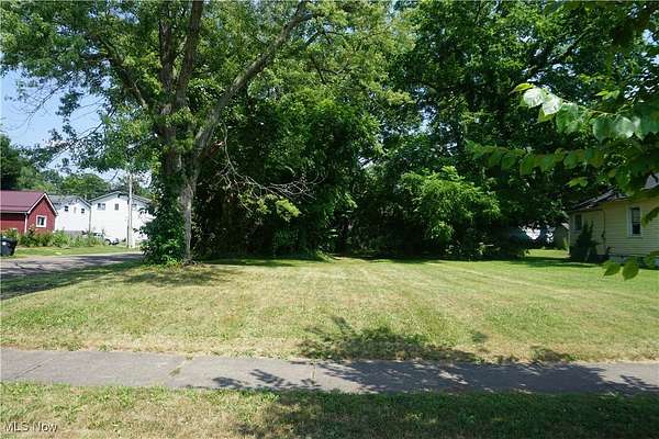 0.1 Acres of Residential Land for Sale in Akron, Ohio
