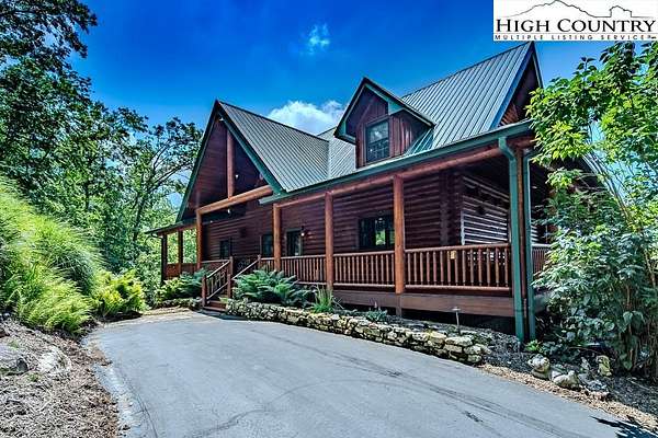 4.47 Acres of Residential Land with Home for Sale in Elk Park, North Carolina